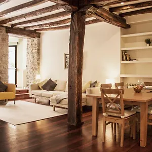 Central, Spacious And Authentic Family Appartement Saint-Sébastien